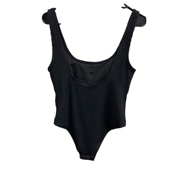 Black Textured One-Piece Swimsuit With Scoop Neck High-Cut Legs - Picture 2 of 6